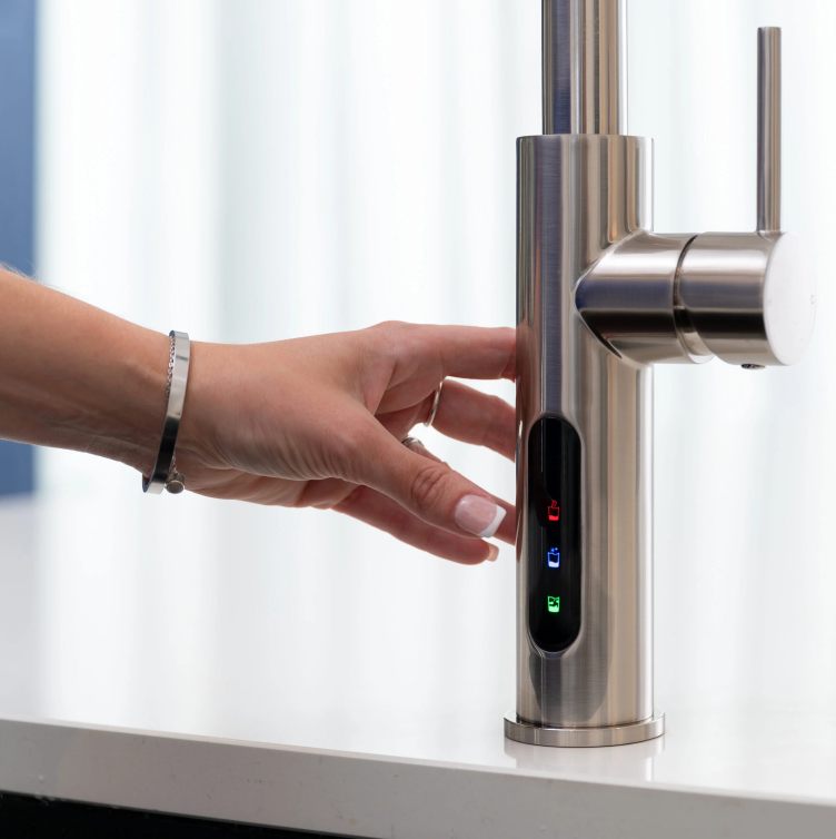 Aquatap Digital 5 in 1 Sparkling Instant Boiling, Chilled Filtered Water Tap| Fizz C Shape - The Tap Specialist