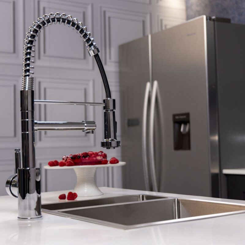 Ellsi 3 - in - 1 Multiuse Boiling Water Tap with Pull - Out - The Tap Specialist