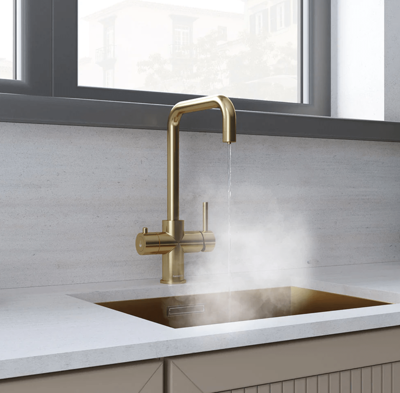 Hanstrom Lunen Brushed Brass - The Tap Specialist