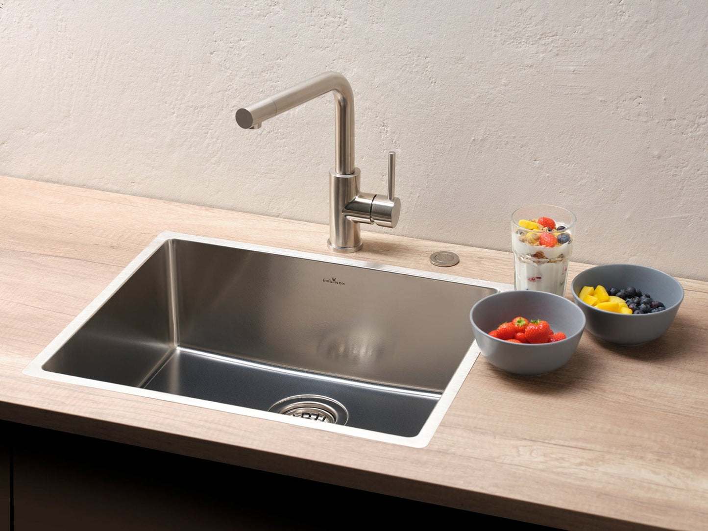 Reginox New York 50x40 Single Bowl Sink - The Tap Specialist