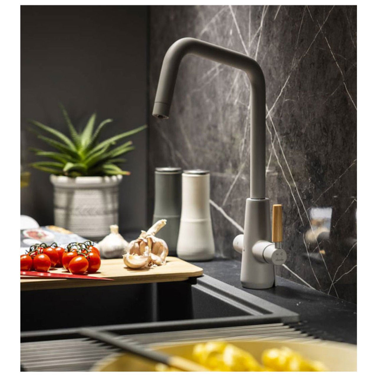 Abode Scandi - E 4 - in - 1 Pronteau Instant Boiling Water Tap - The Tap Specialist