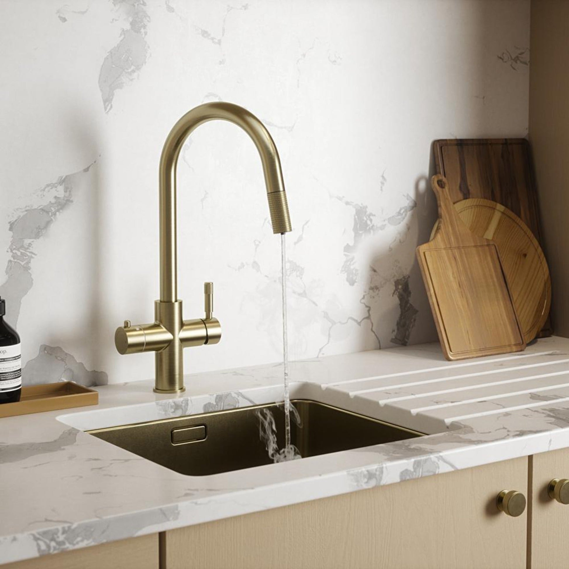 Hanstrom 4 - in - 1 Flex Pro Instant Boiling Water Tap Pull Out -  Brushed Brass - The Tap Specialist