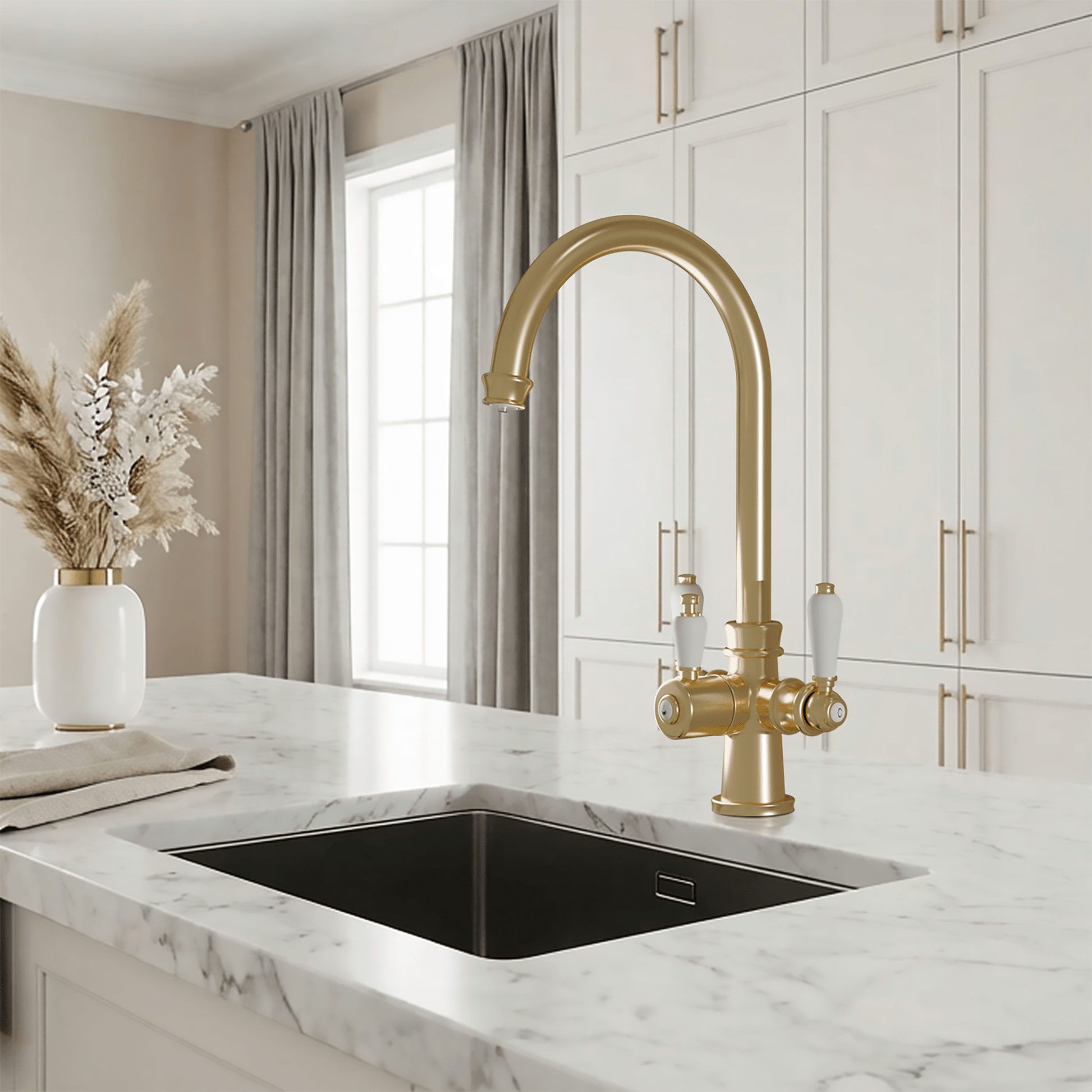 Hanström Holden 3 - in - 1 Instant Boiling Water Tap - The Tap Specialist