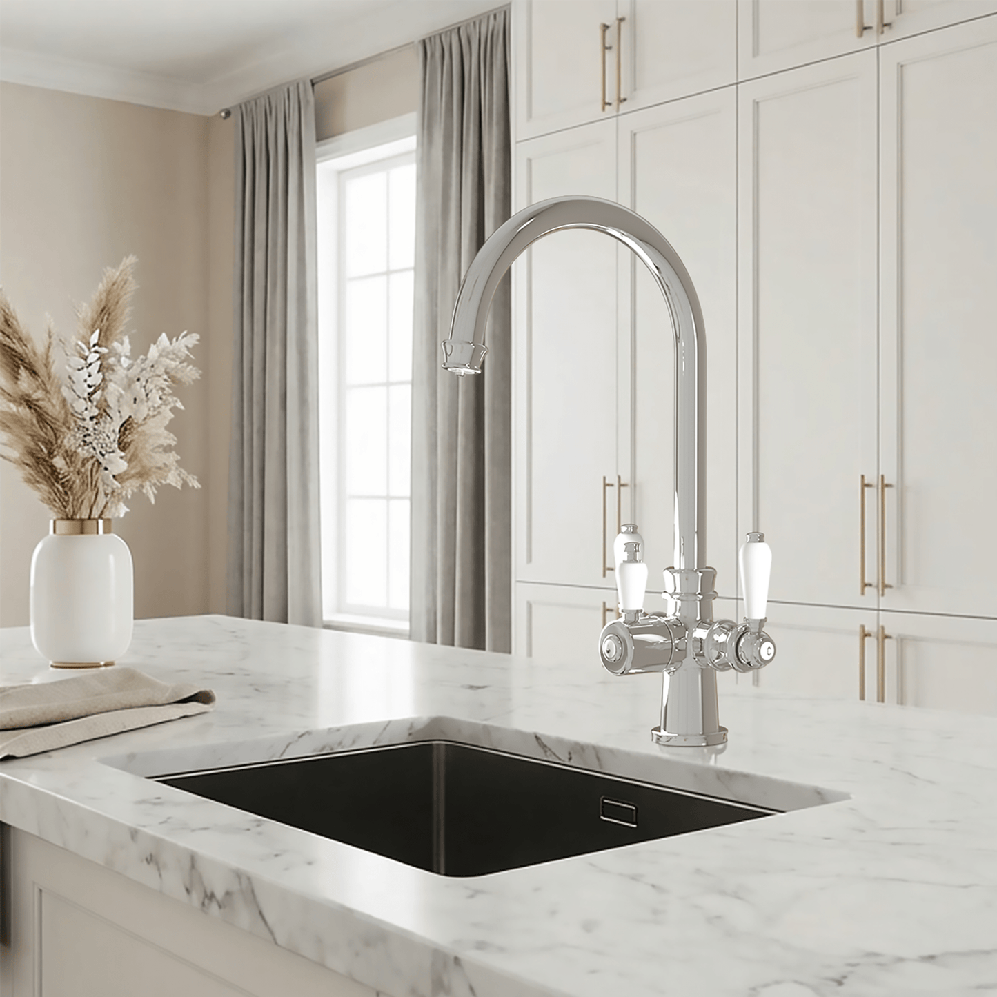 Hanström Holden 3 - in - 1 Instant Boiling Water Tap - The Tap Specialist