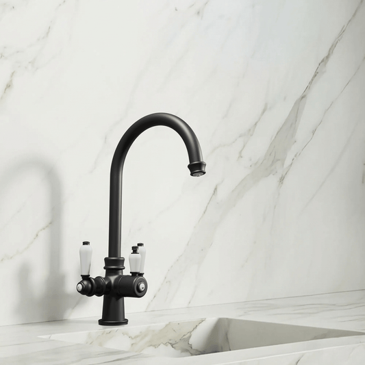 Hanström Holden 3 - in - 1 Instant Boiling Water Tap - The Tap Specialist