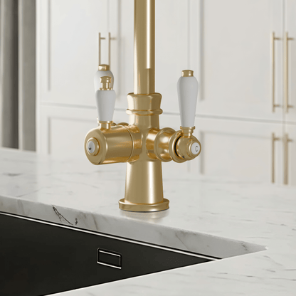 Hanström Holden 3 - in - 1 Instant Boiling Water Tap - The Tap Specialist