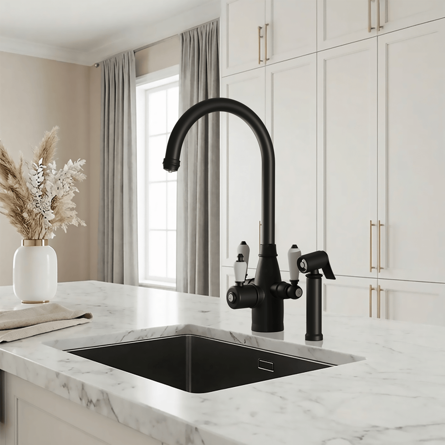 Hanström Tate 3 - in - 1 + Spray Instant Boiling Water Tap - The Tap Specialist